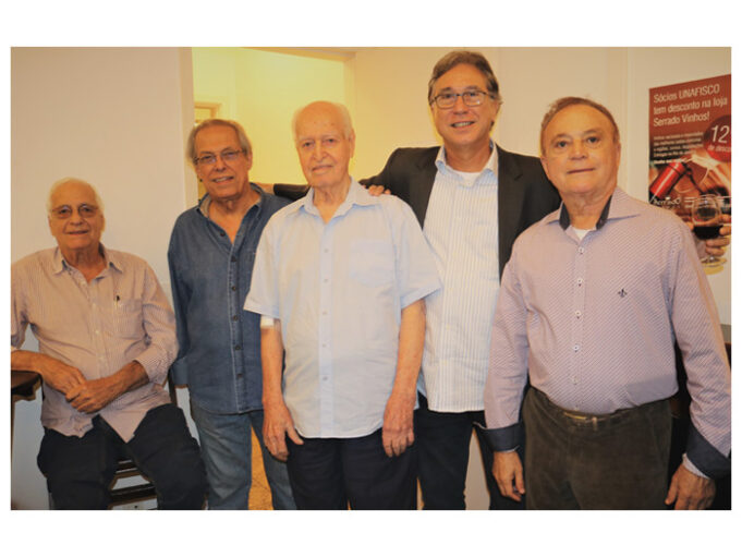 noticias regionais CAPA_142.jpg CAPA_142.jpg