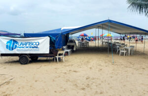 Barraca de praia é opção de lazer oferecida pela Seccional Santos/SP da Unafisco